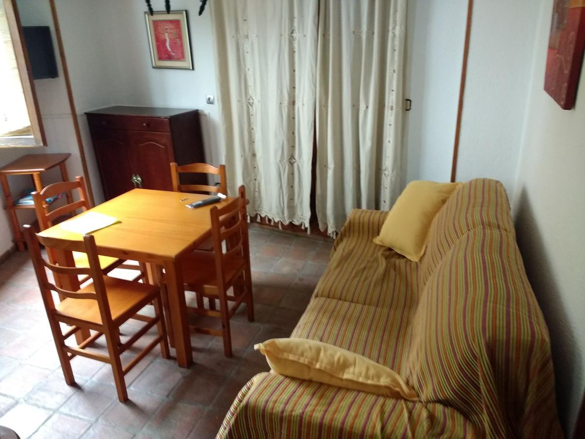Apartamentos Asador De La Plaza Vieja Cazorla Bagian luar foto